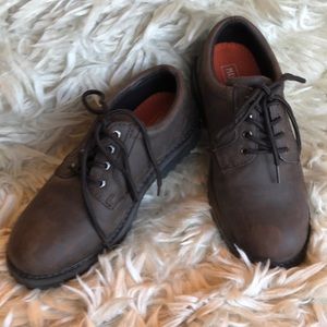 VGUC Brown Leather Oxford Shoes | Size 5M (Big Boys)